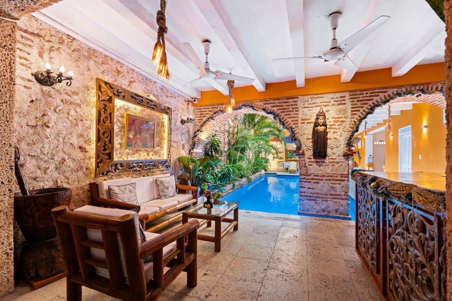 Casa Corona — foto 1